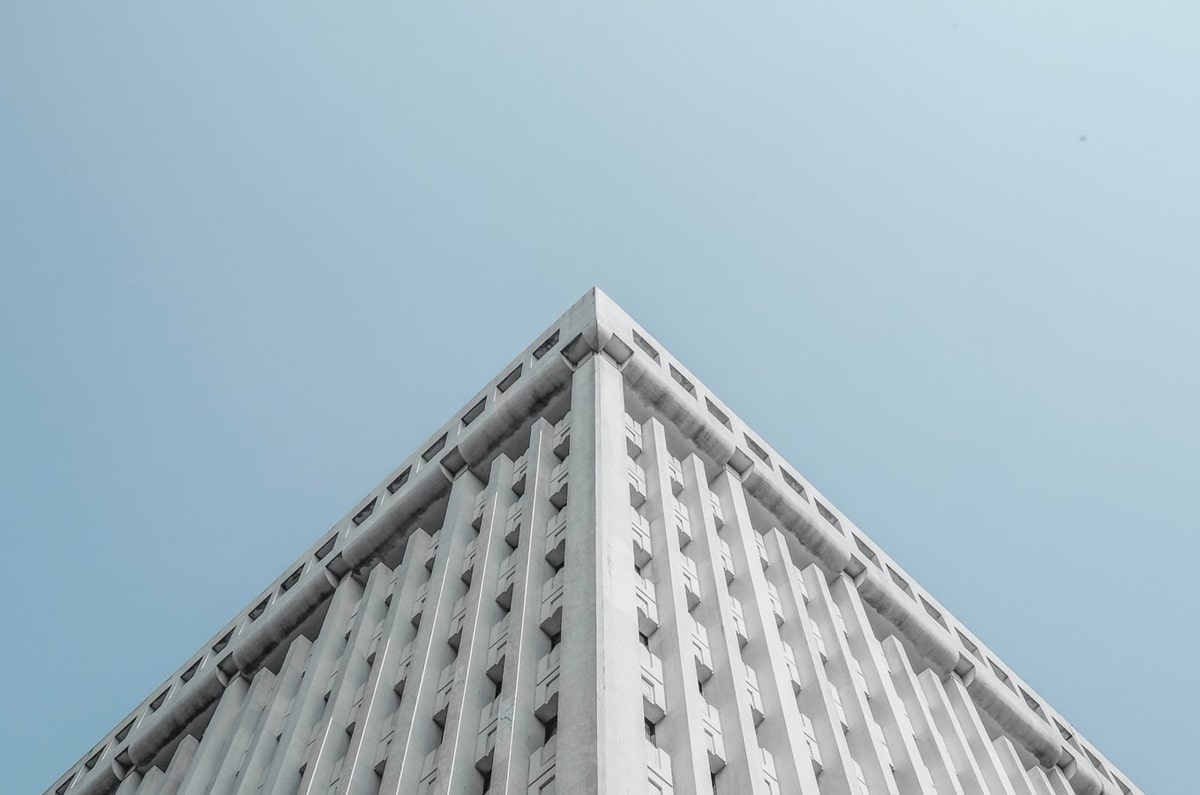 篮球比分-德转评21世纪50位最伟大球星：梅西、C罗和齐祖前三